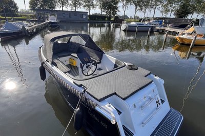 Maxima 600 Tender 