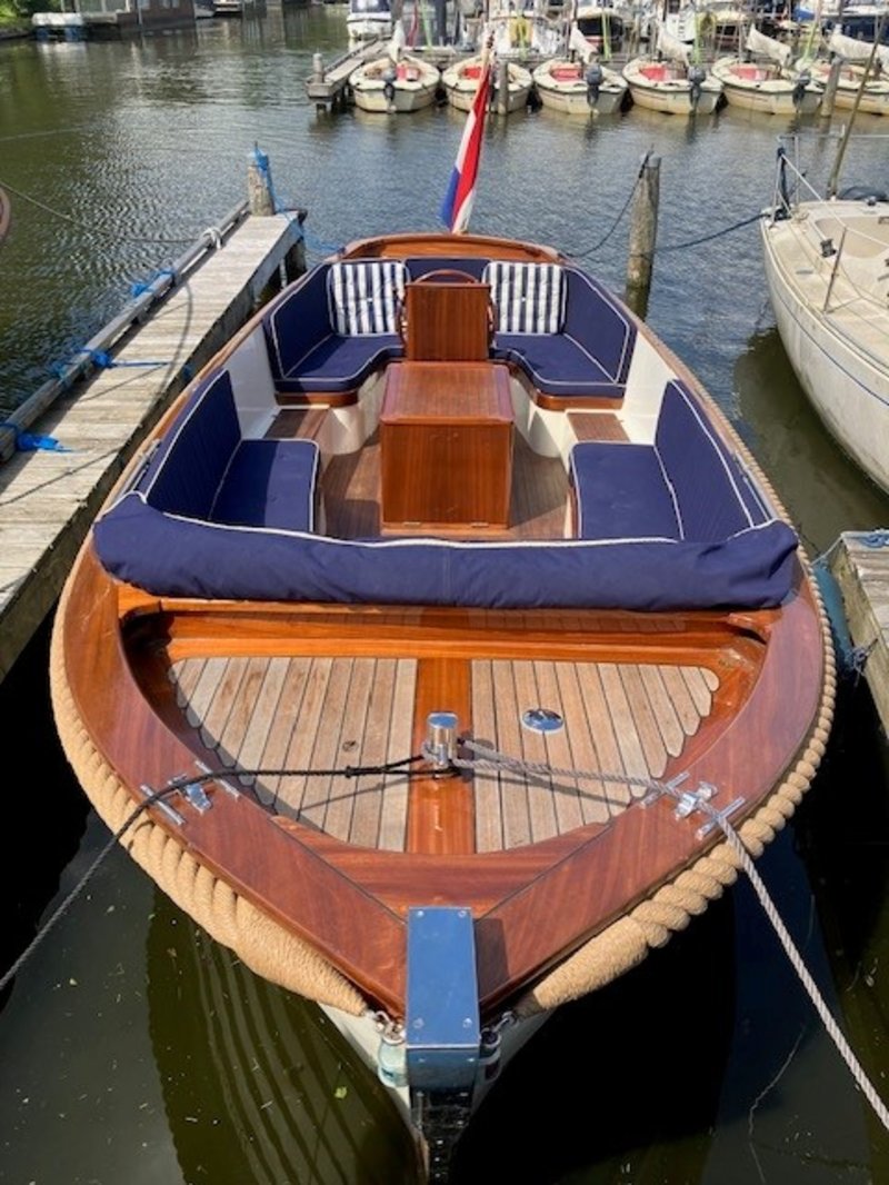 Te koop: Elna 650 Spiegelsloep (ter bemiddeling)