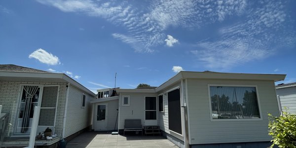 Chalet met ligplaats en uitzicht op de Langweerder Wielen