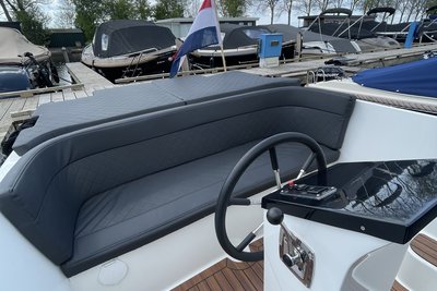 Maxima 8.jpg 