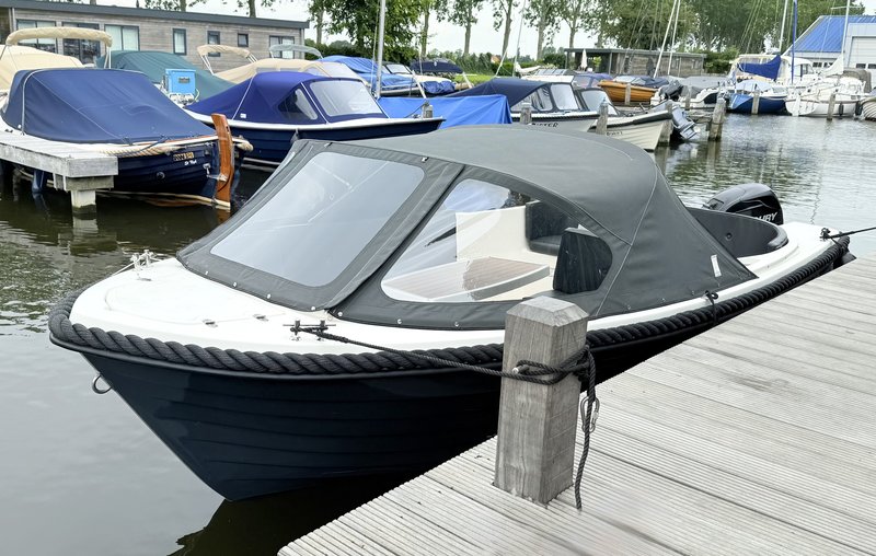 Te koop: Corsiva 520 incl. 25pk mercury (ter bemiddeling) 
